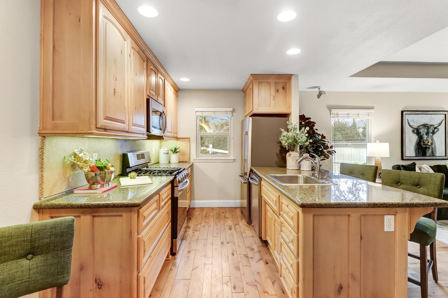 3521 Val Verde Road 3511