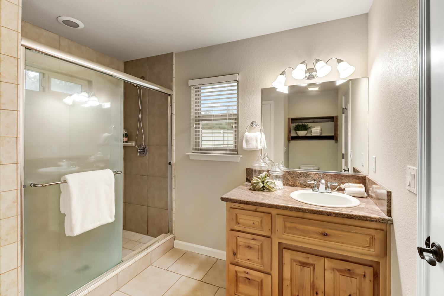 3521 Val Verde Road 3511