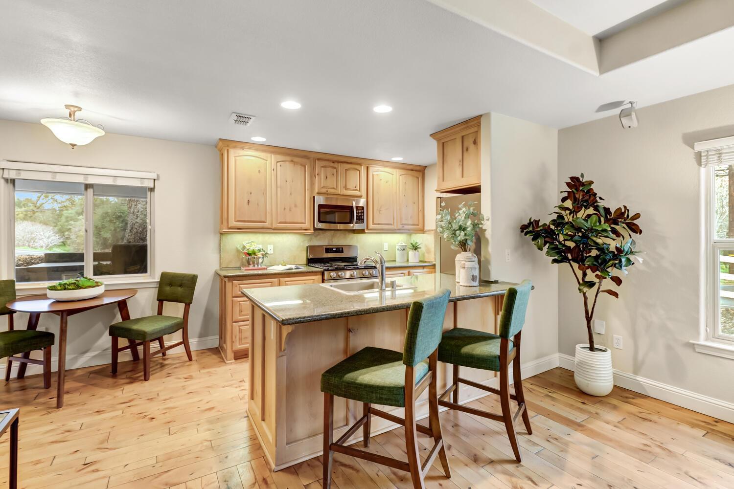 3521 Val Verde Road 3511