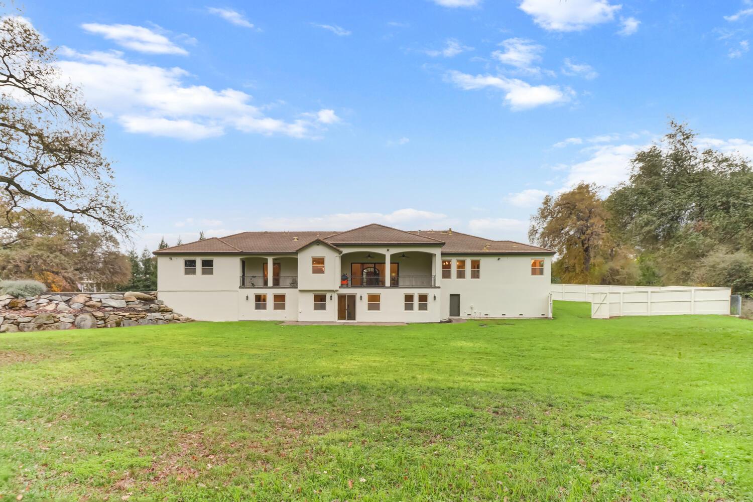 3521 Val Verde Road 3511