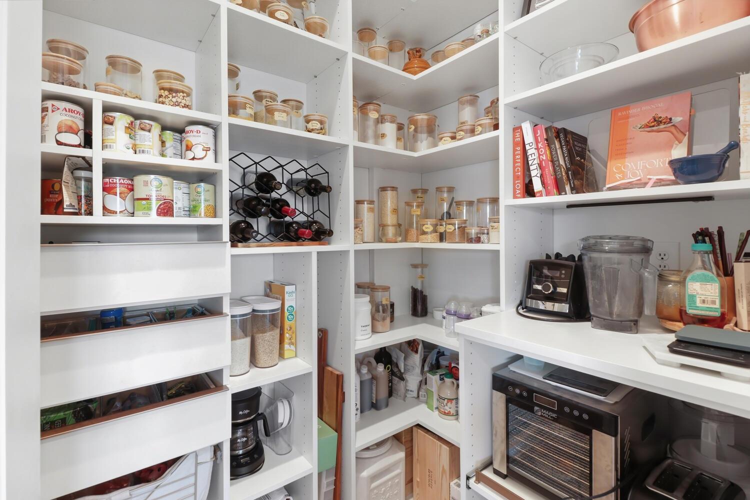 810 Fallen Log Court