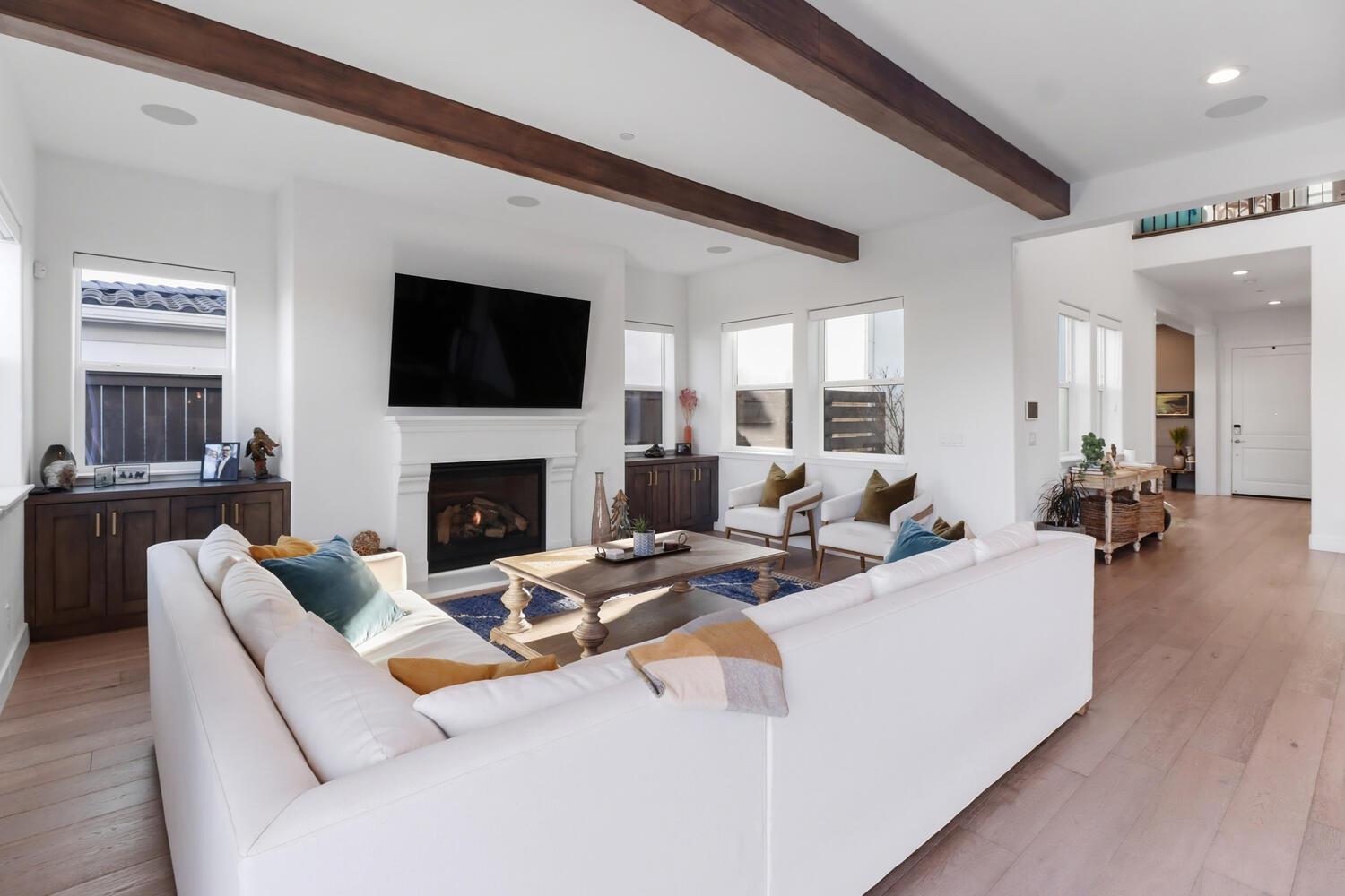 810 Fallen Log Court