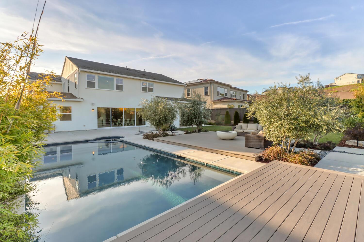 810 Fallen Log Court