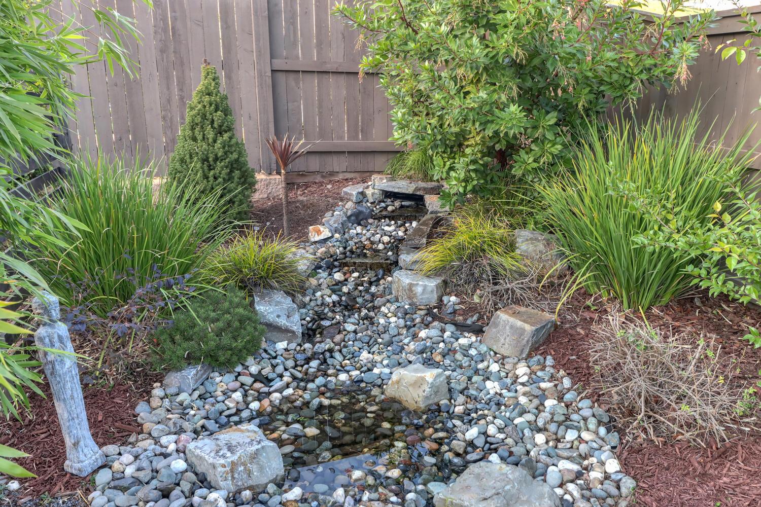 810 Fallen Log Court