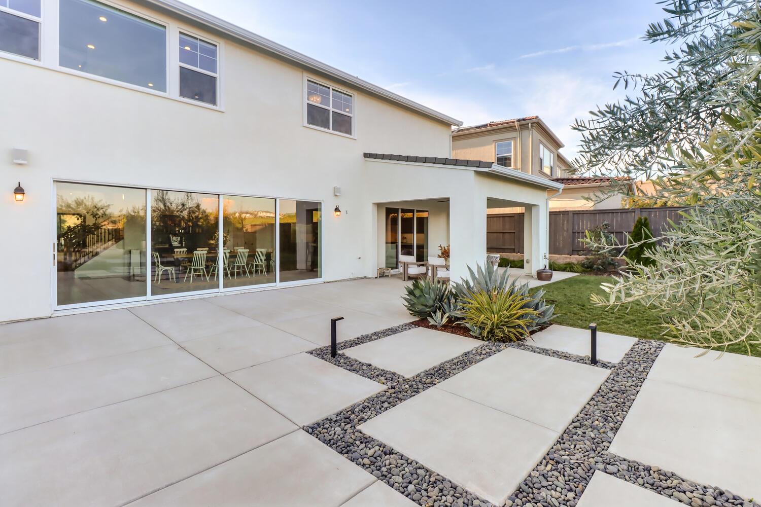 810 Fallen Log Court