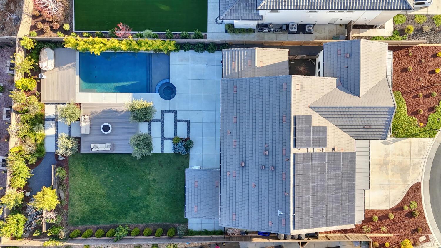 810 Fallen Log Court