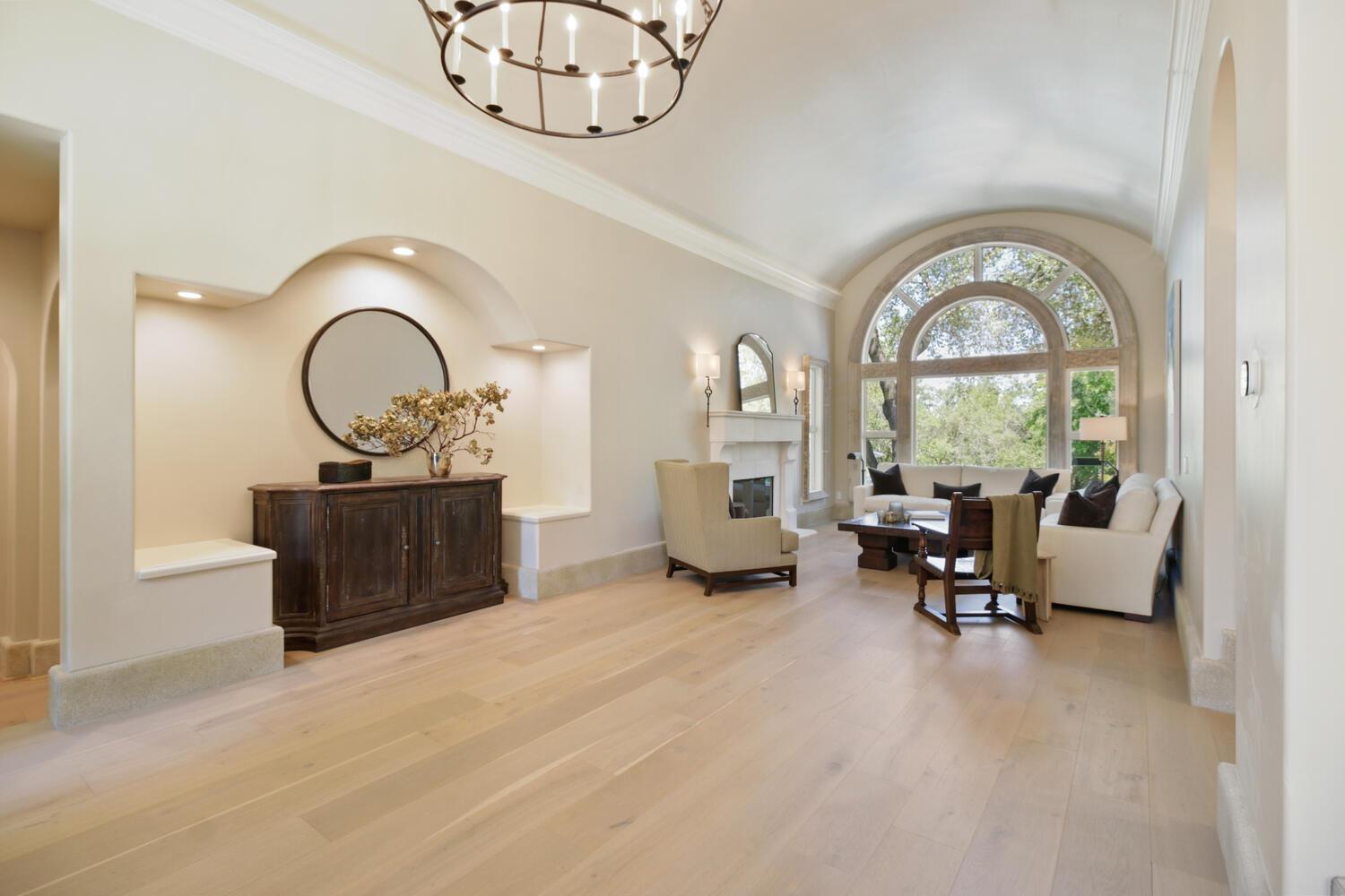 6000 Greystone Place