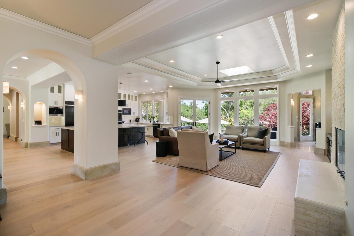 6000 Greystone Place