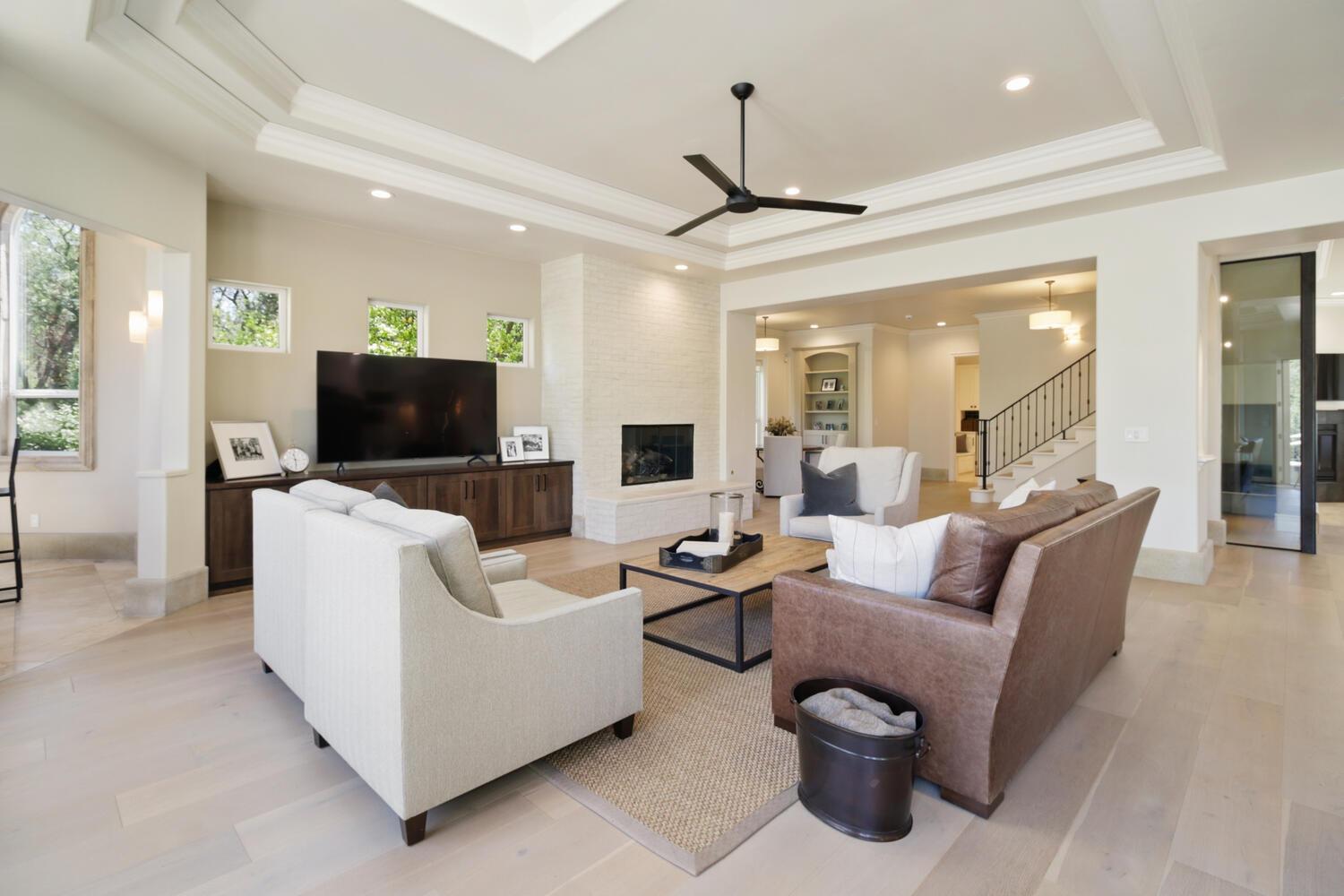 6000 Greystone Place