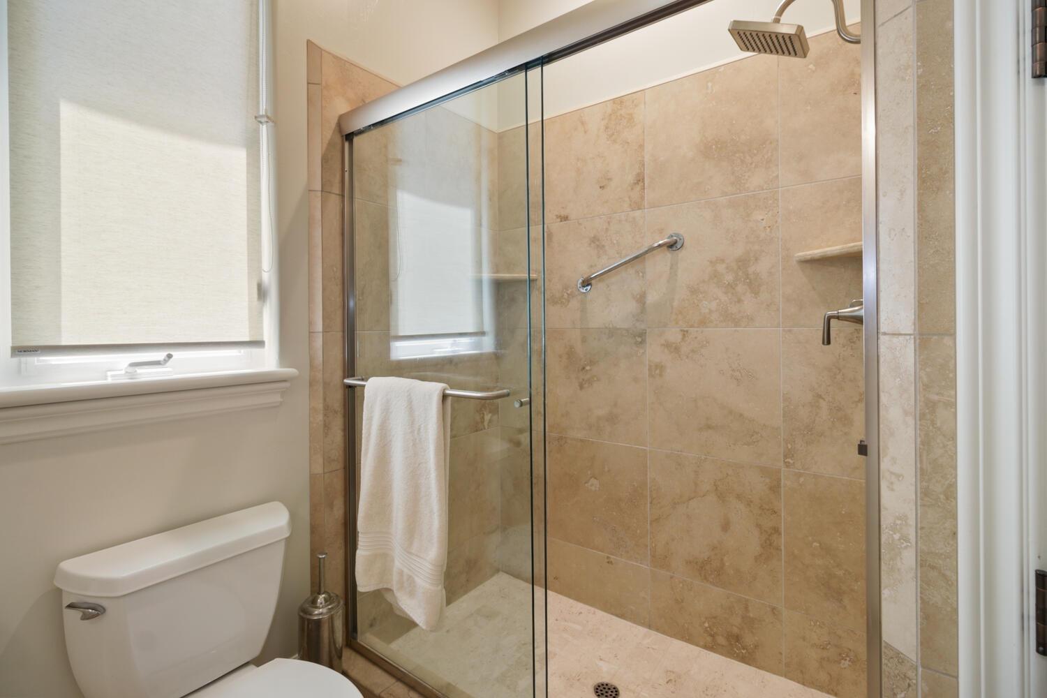 6000 Greystone Place