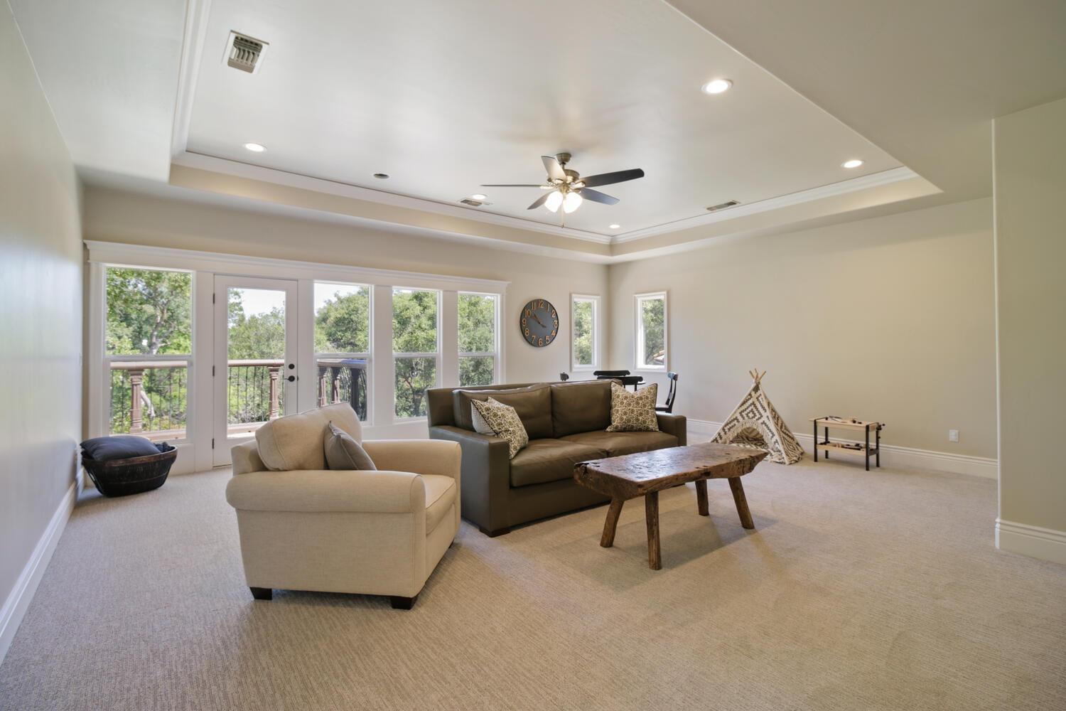 6000 Greystone Place