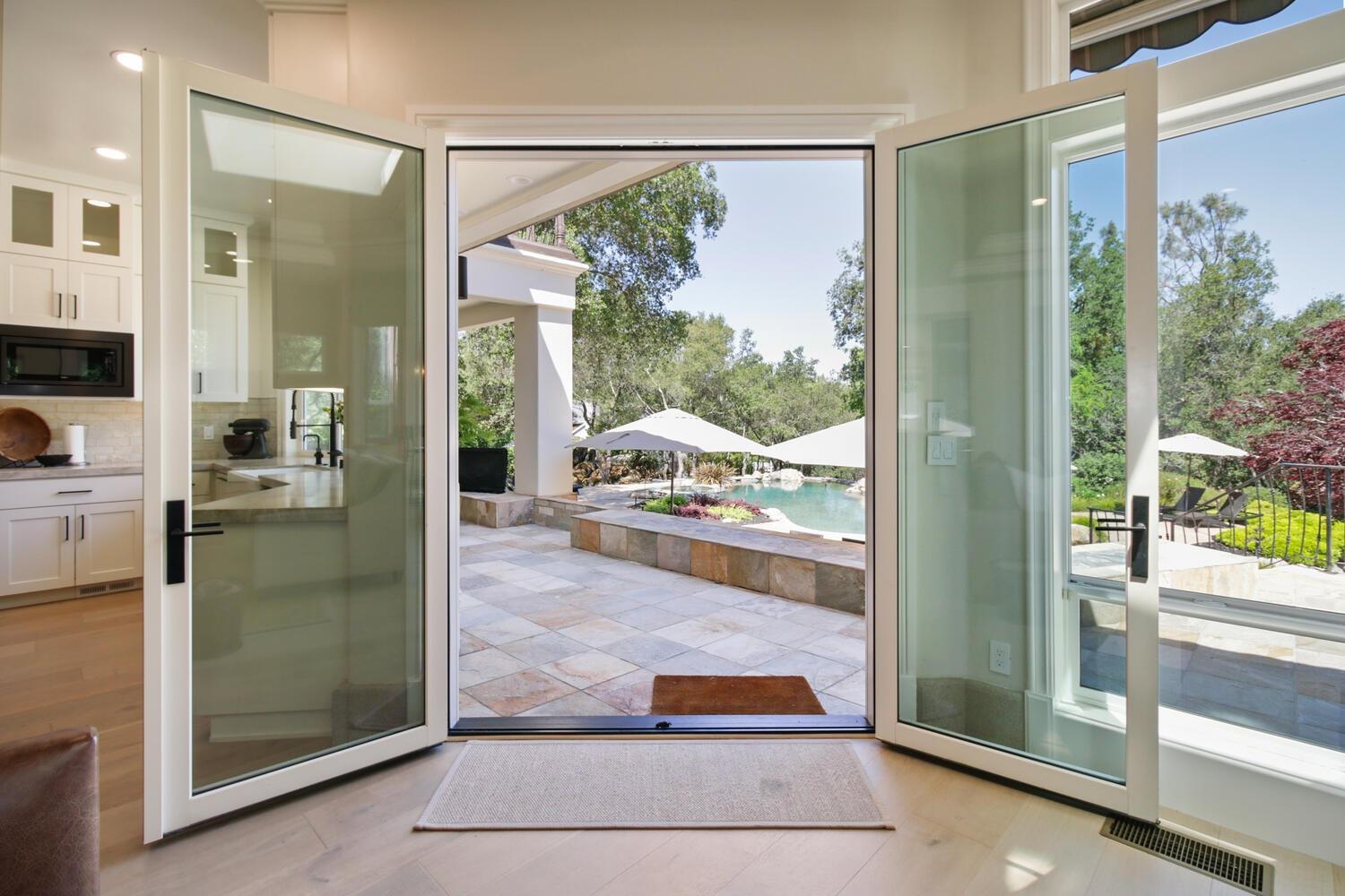 6000 Greystone Place