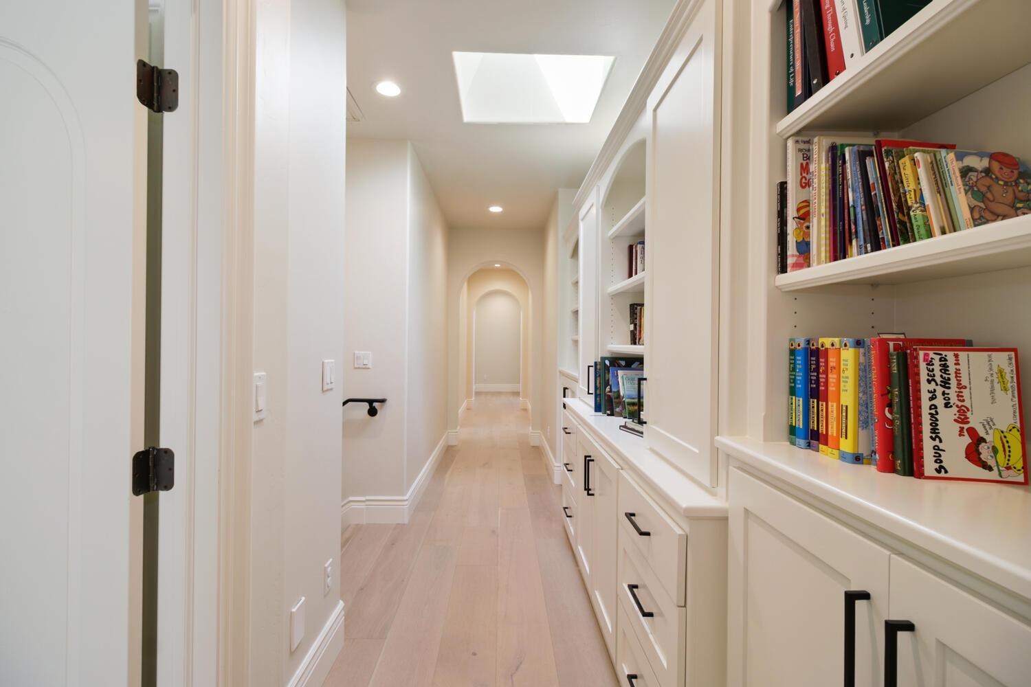 6000 Greystone Place