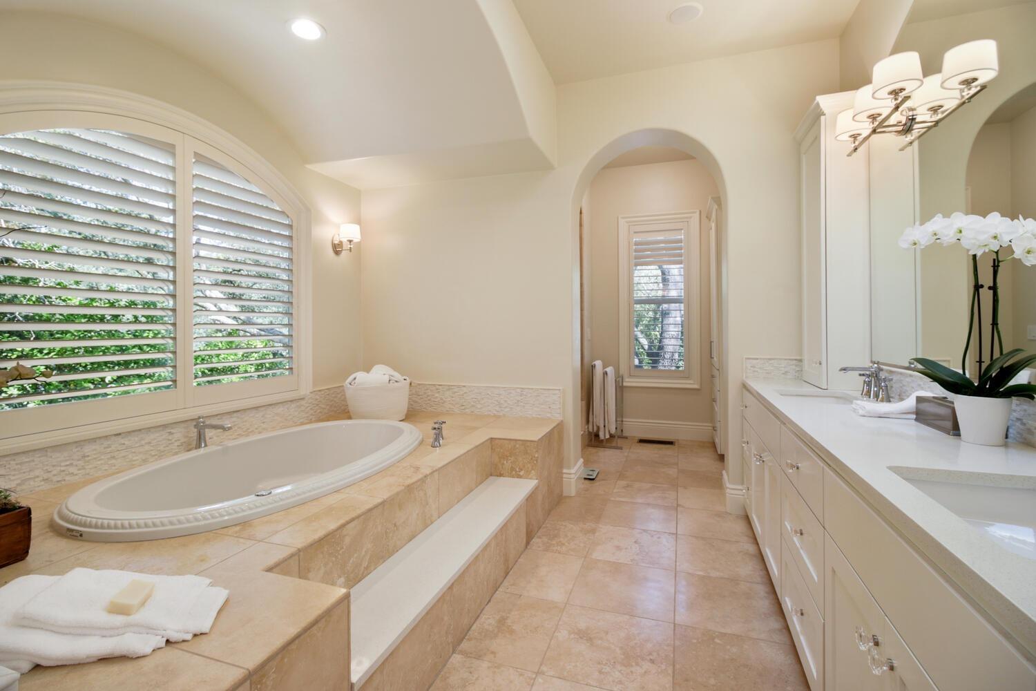 6000 Greystone Place