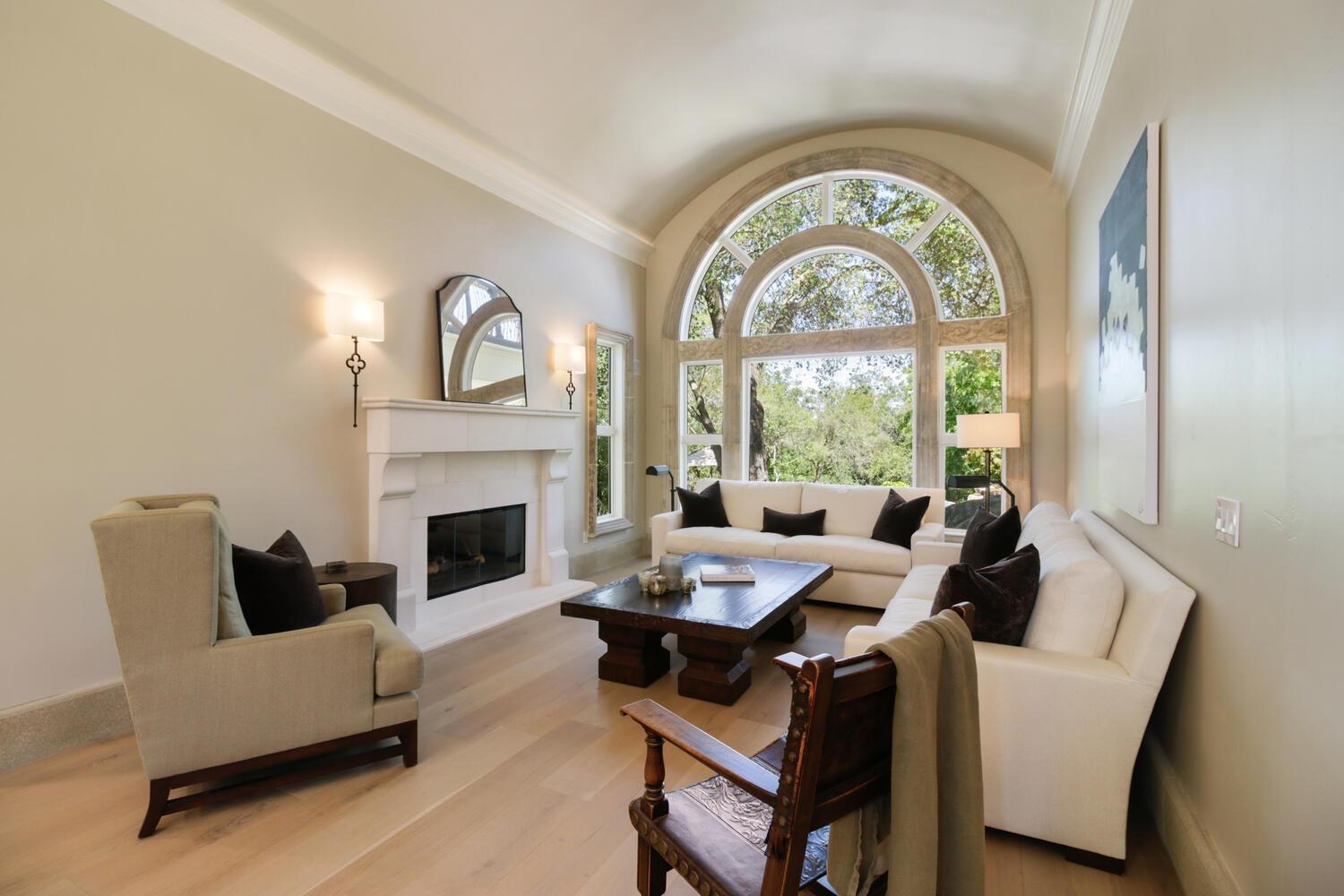 6000 Greystone Place