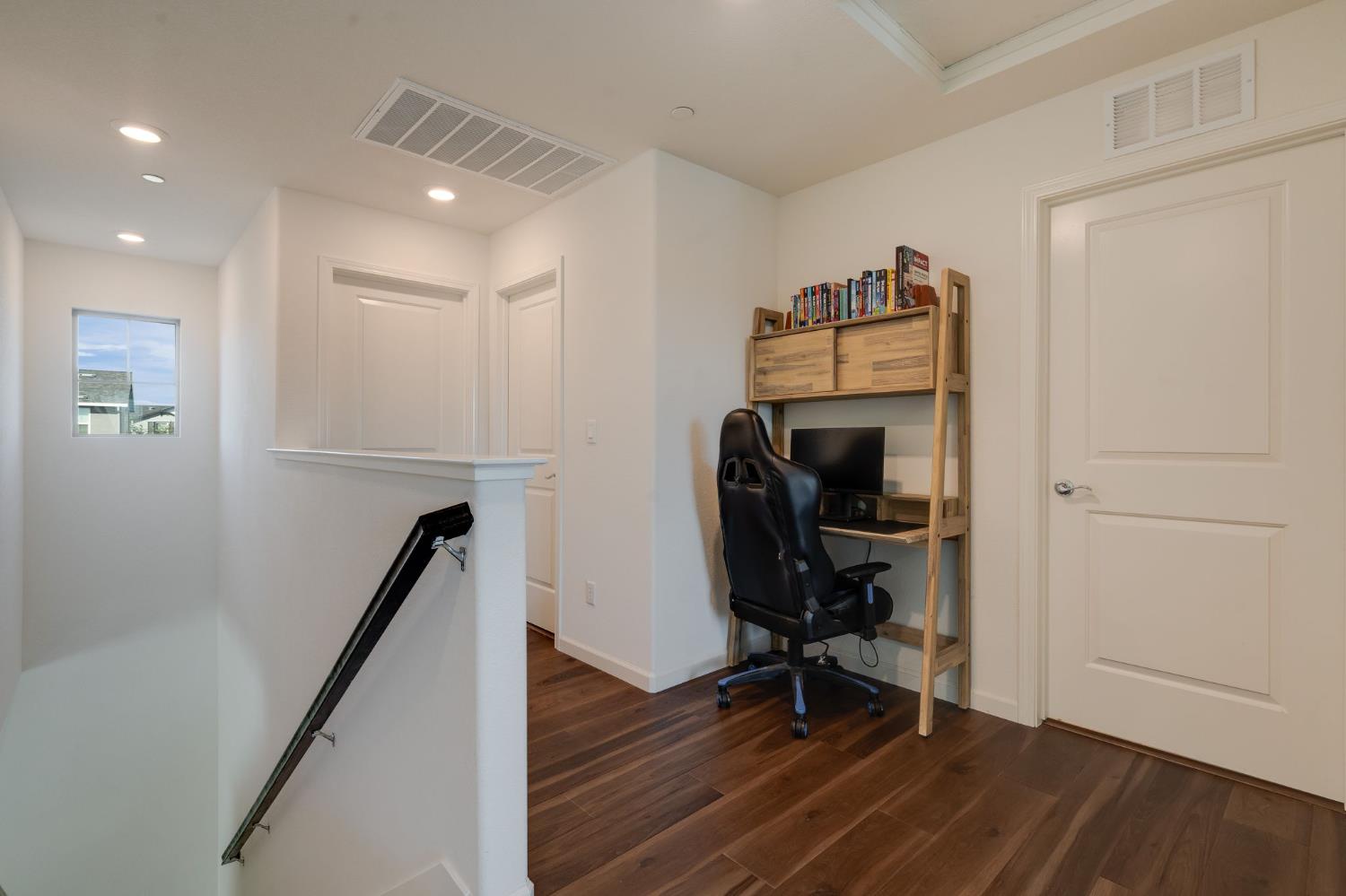 3332 Pruett Drive