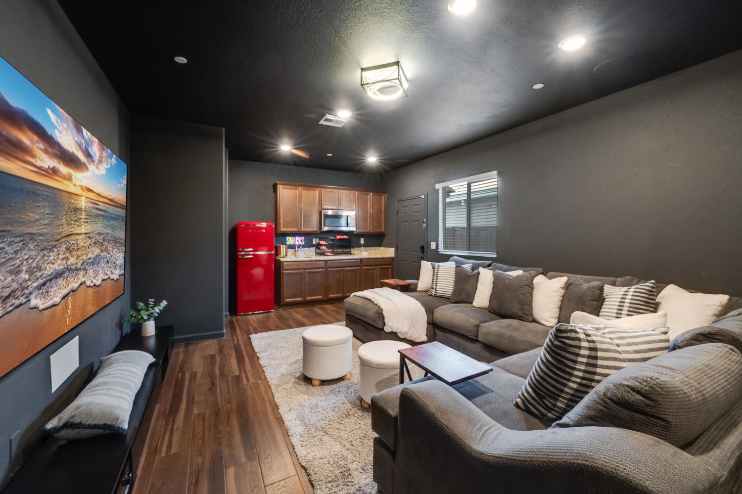 3332 Pruett Drive