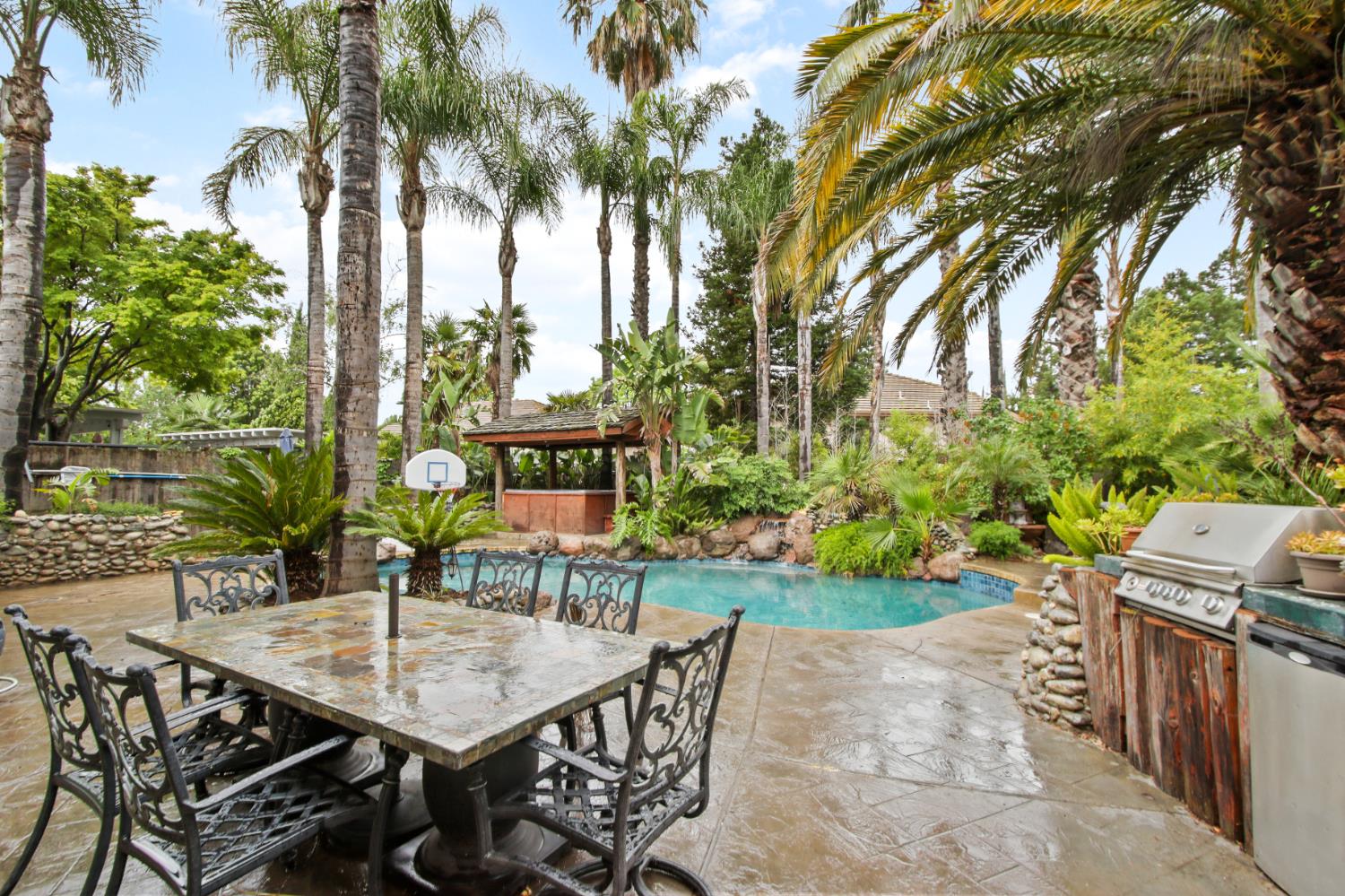 1033 Callawassie Way