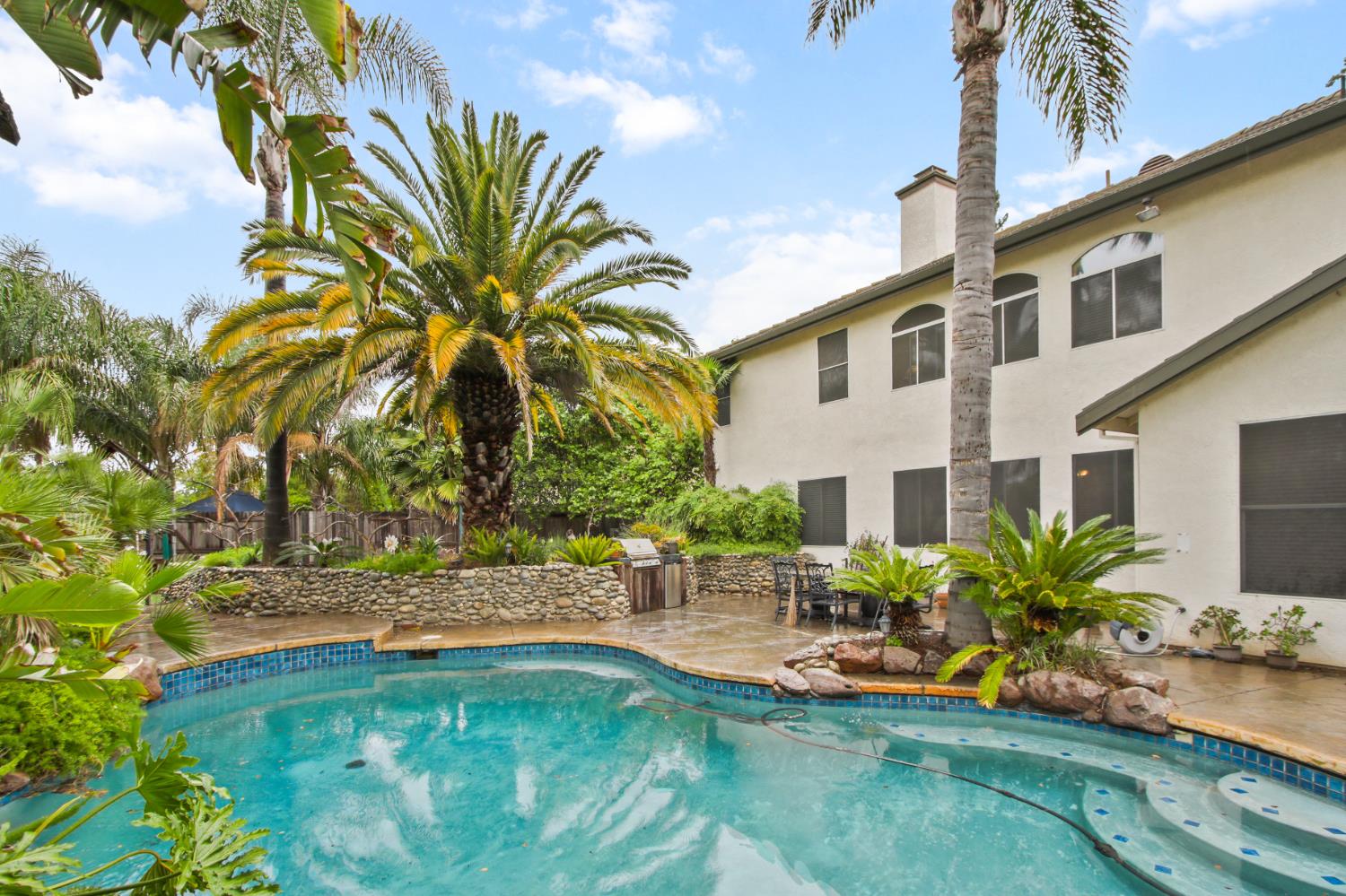 1033 Callawassie Way