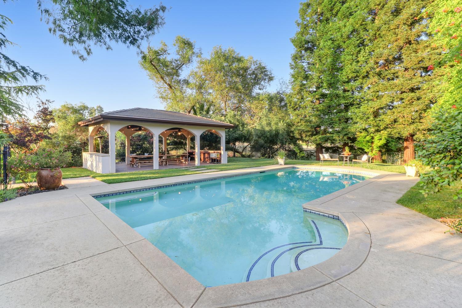 5052 Eureka Road