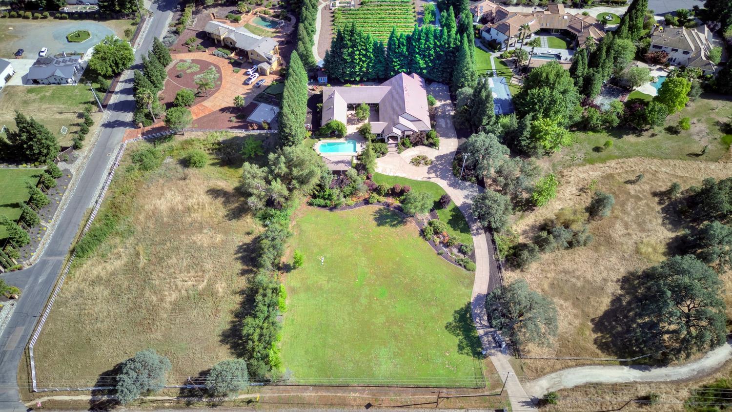 5052 Eureka Road
