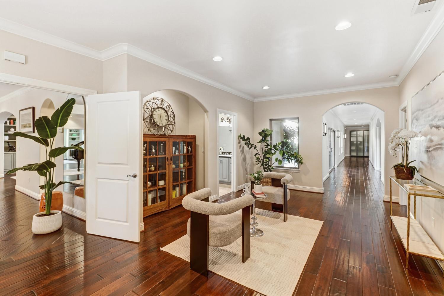 5052 Eureka Road