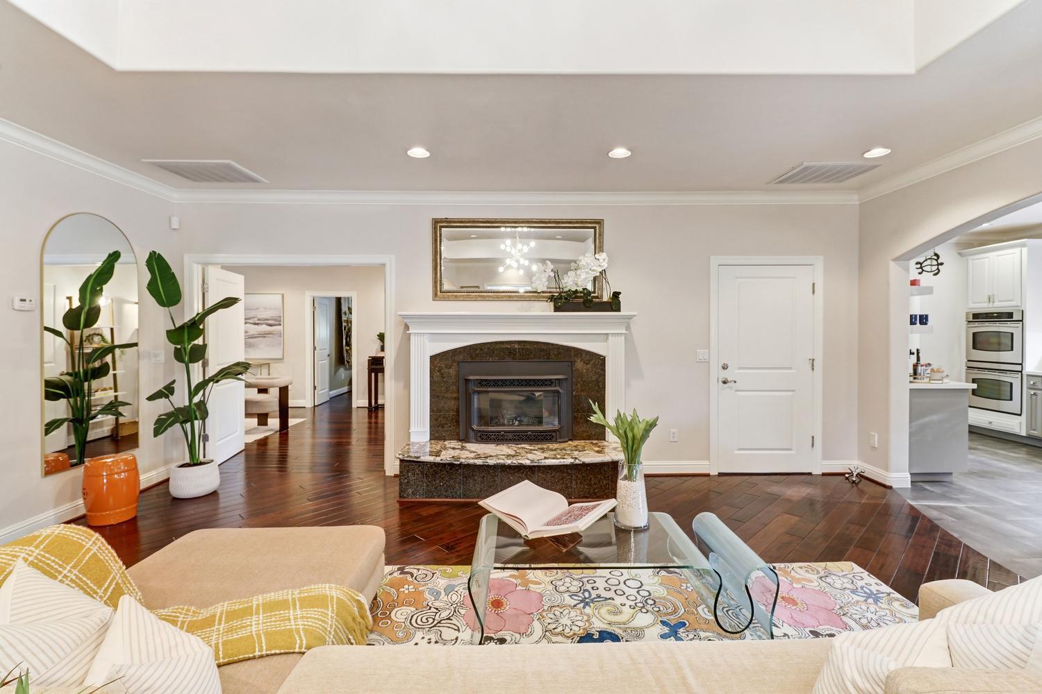 5052 Eureka Road