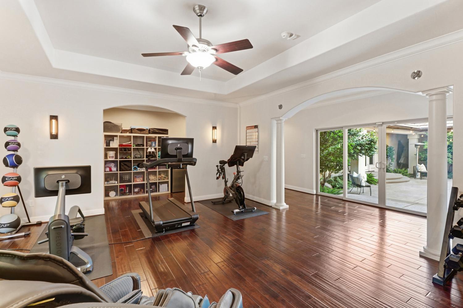 5052 Eureka Road