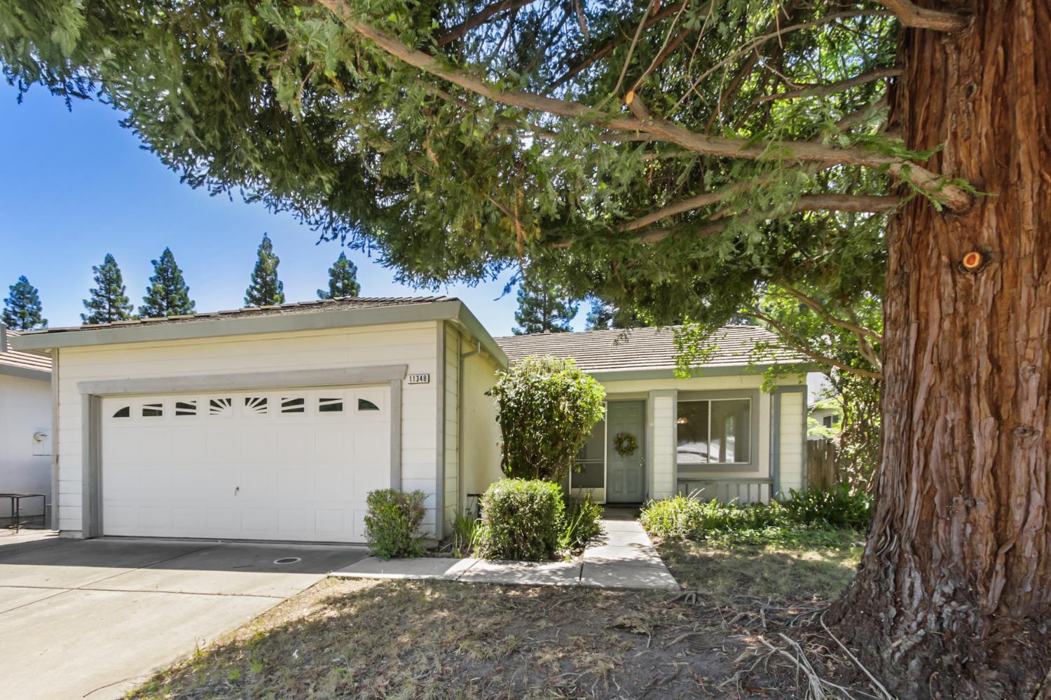 11348 Sabalo Court