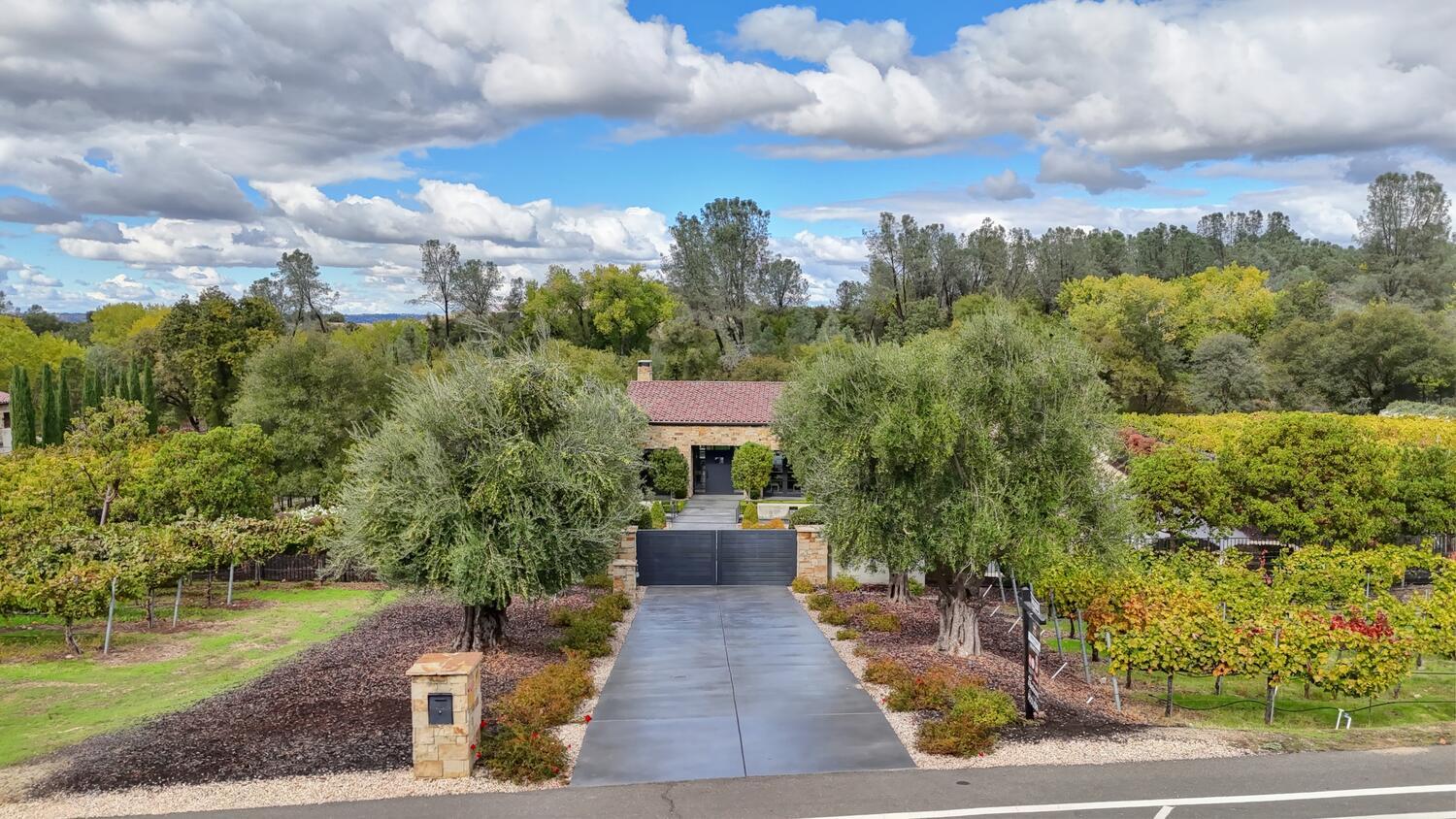 6505 Rutherford Canyon Road