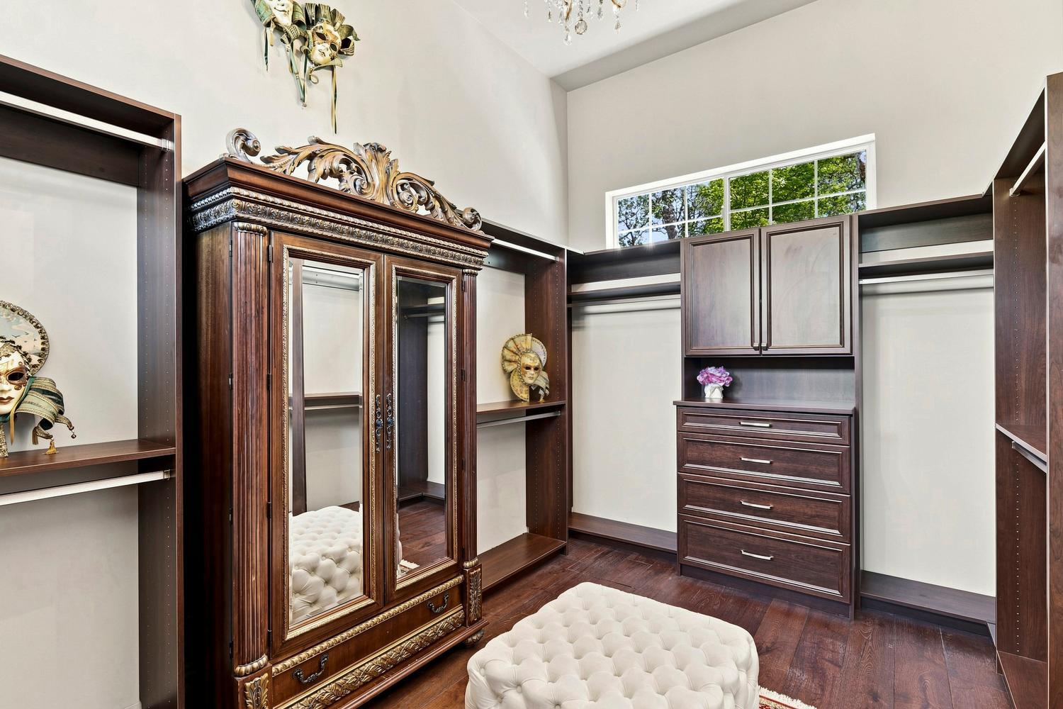 6207 Calle Montalvo Circle