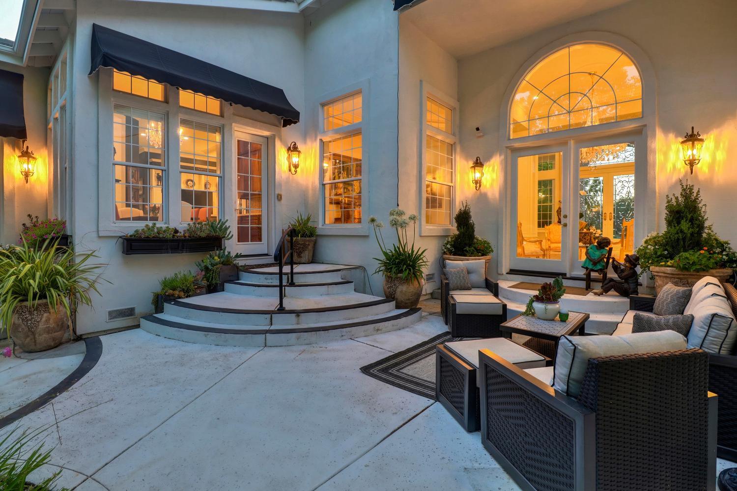 6207 Calle Montalvo Circle