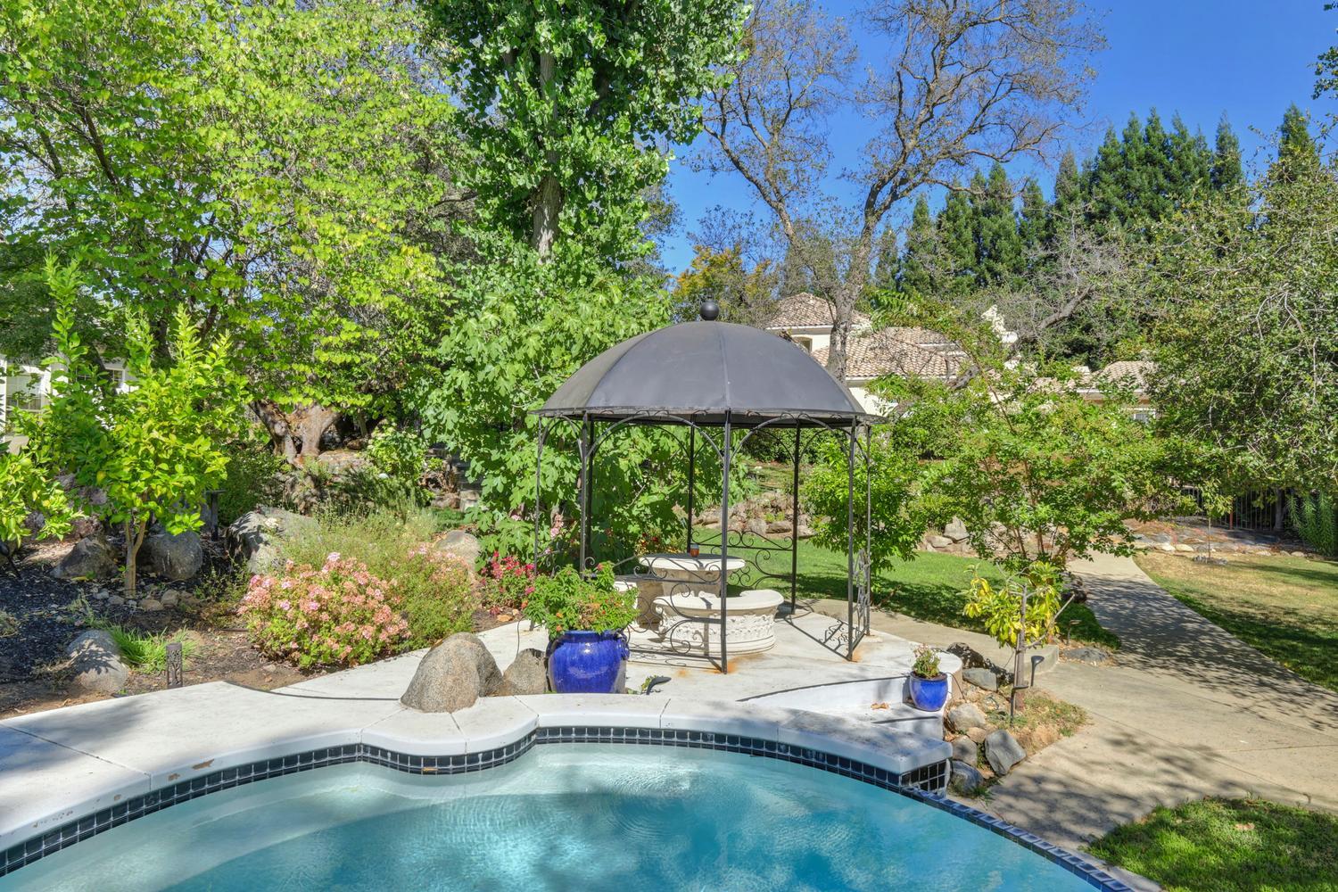6207 Calle Montalvo Circle