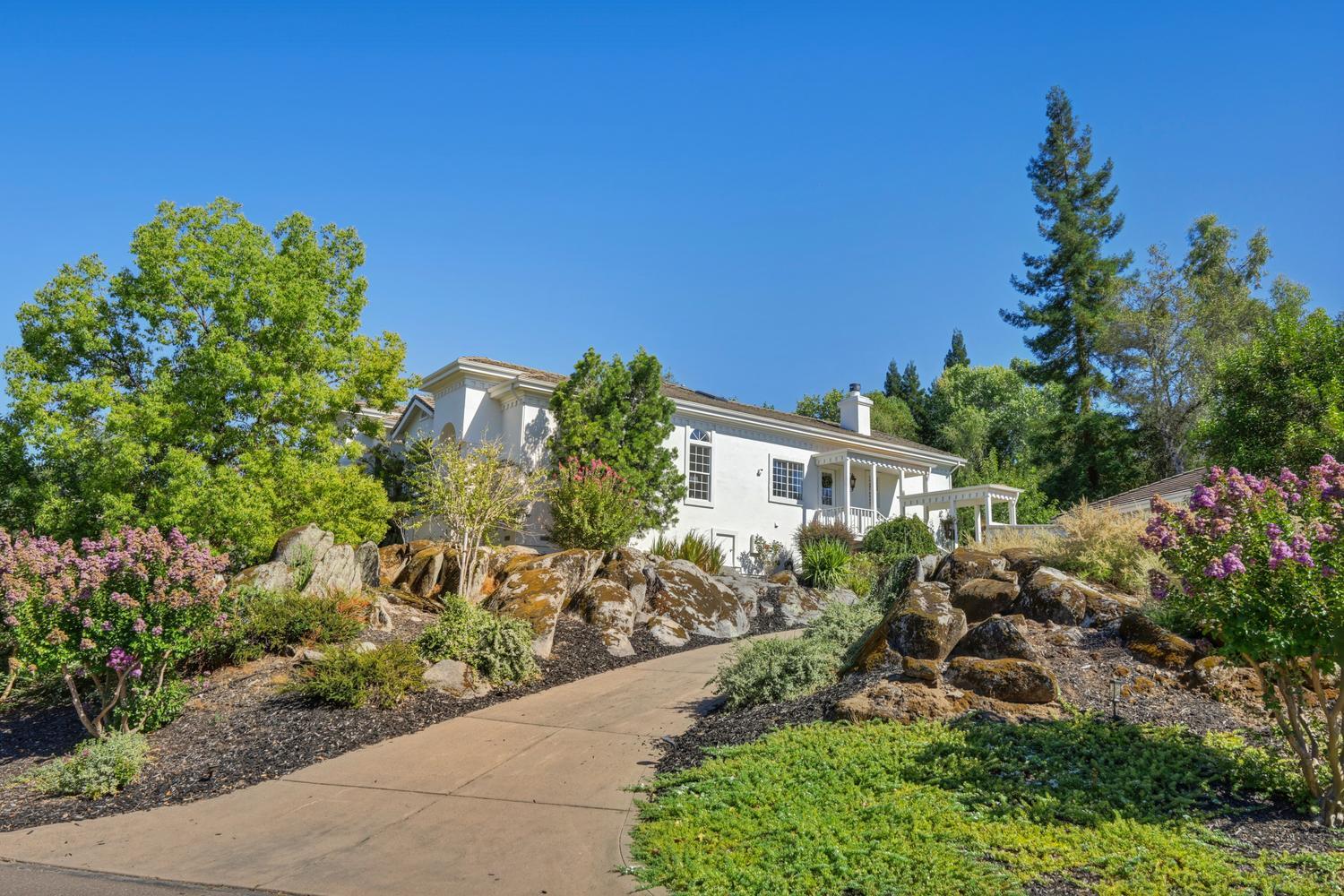 6207 Calle Montalvo Circle