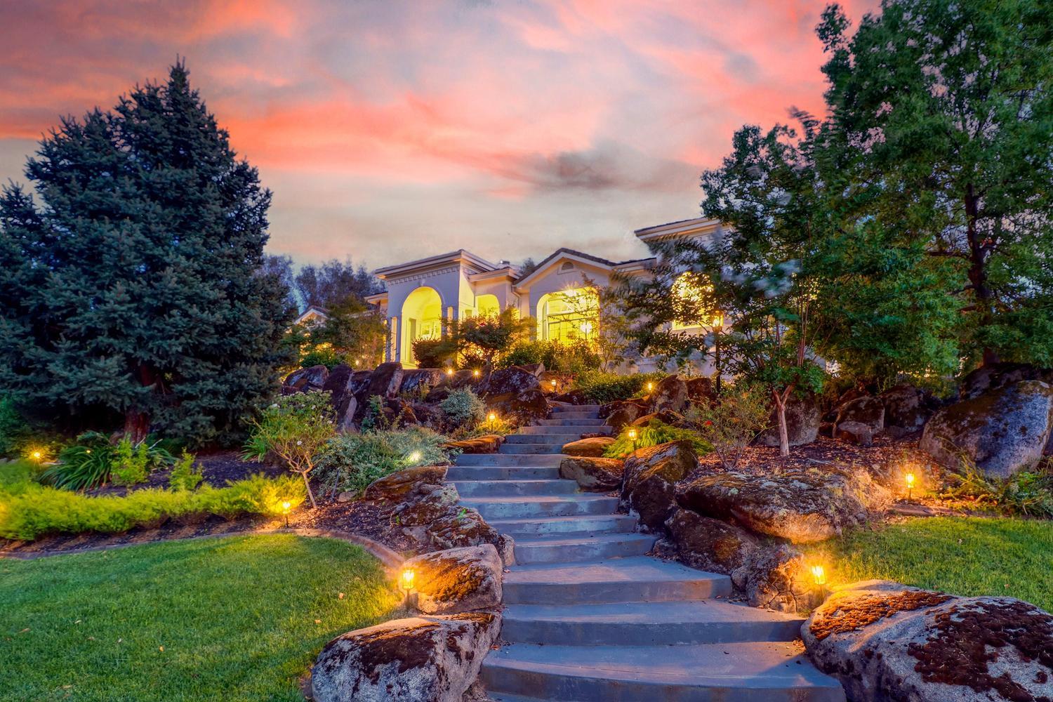 6207 Calle Montalvo Circle