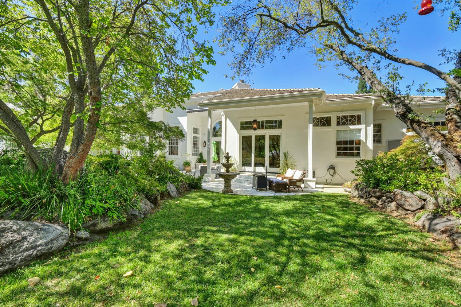 6207 Calle Montalvo Circle
