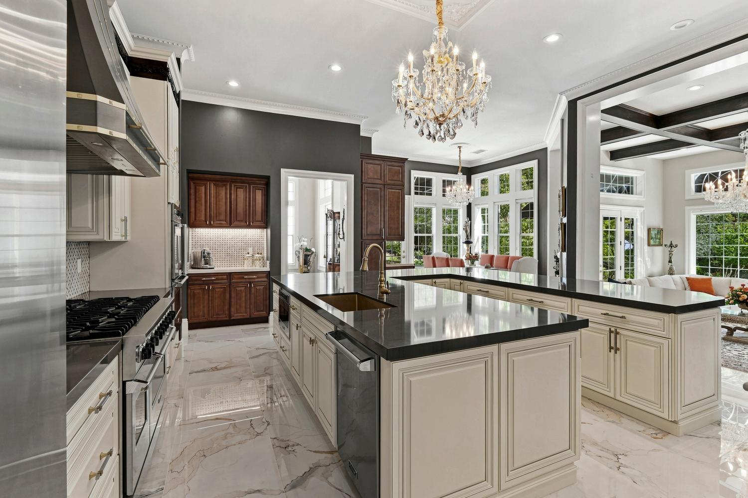 6207 Calle Montalvo Circle