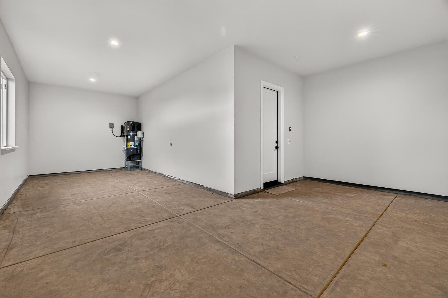 6 Moonbeam Court
