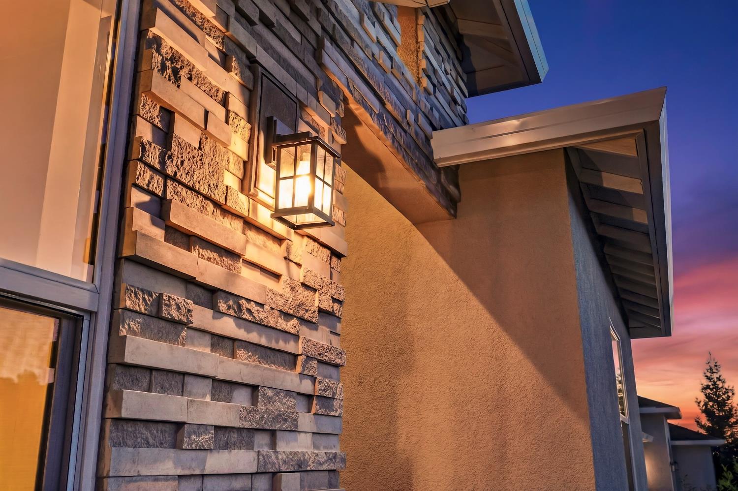 6 Moonbeam Court