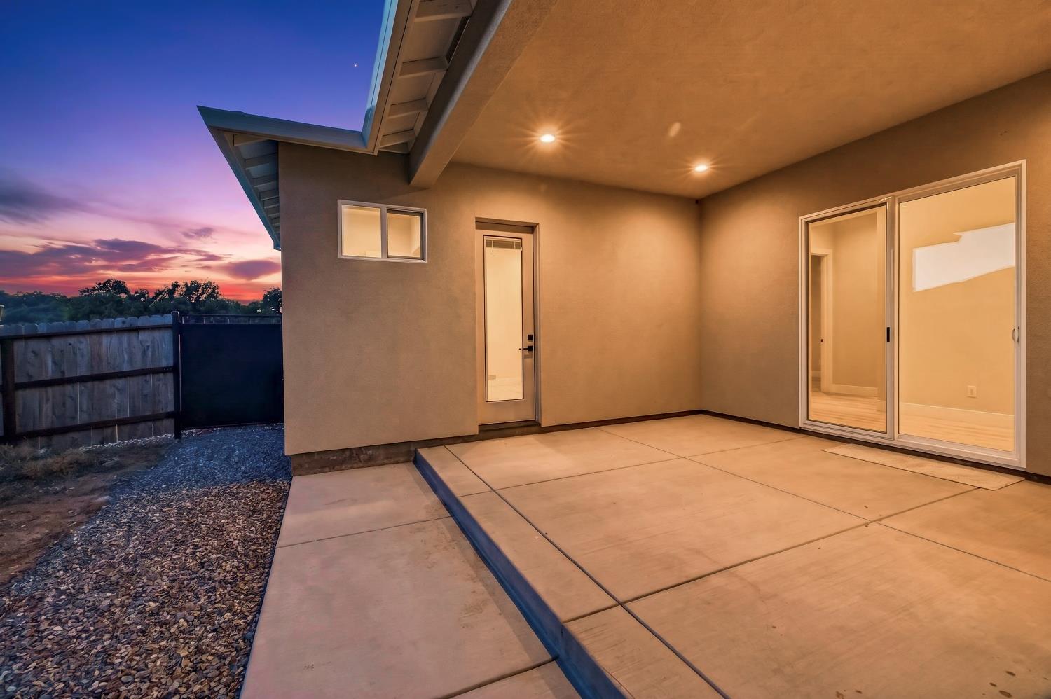 6 Moonbeam Court