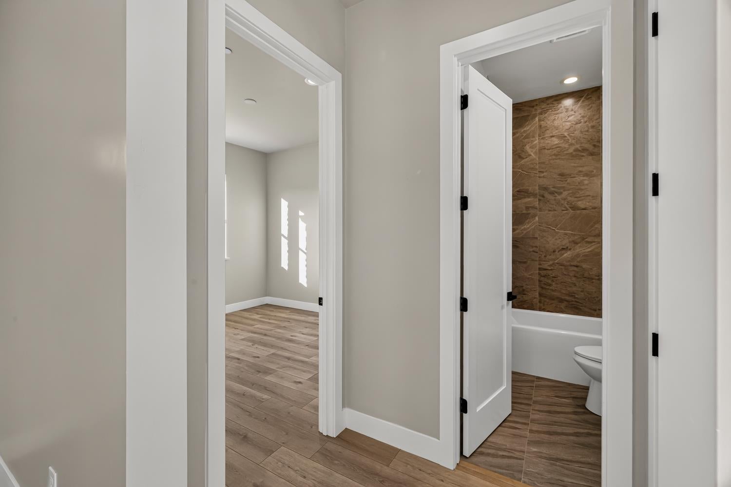 6 Moonbeam Court