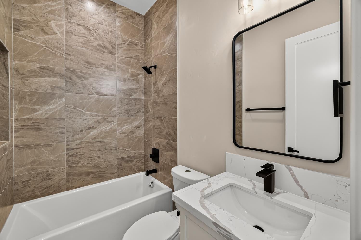 6 Moonbeam Court