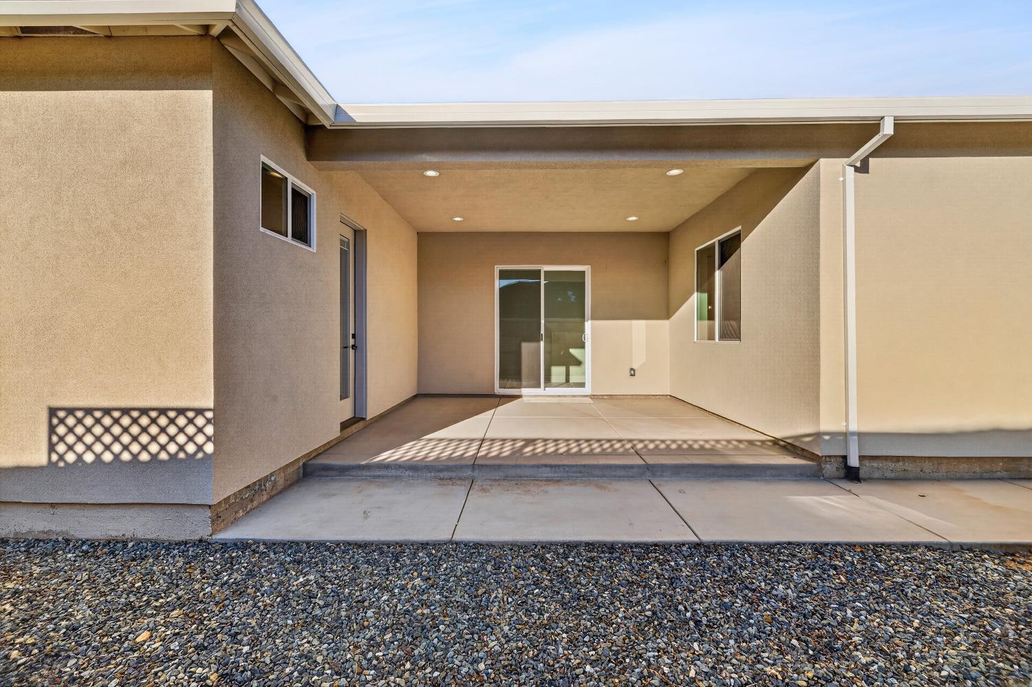 6 Moonbeam Court