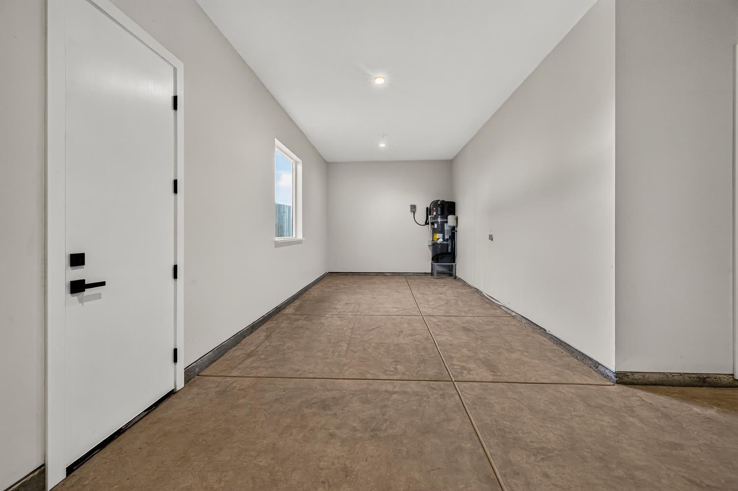 6 Moonbeam Court