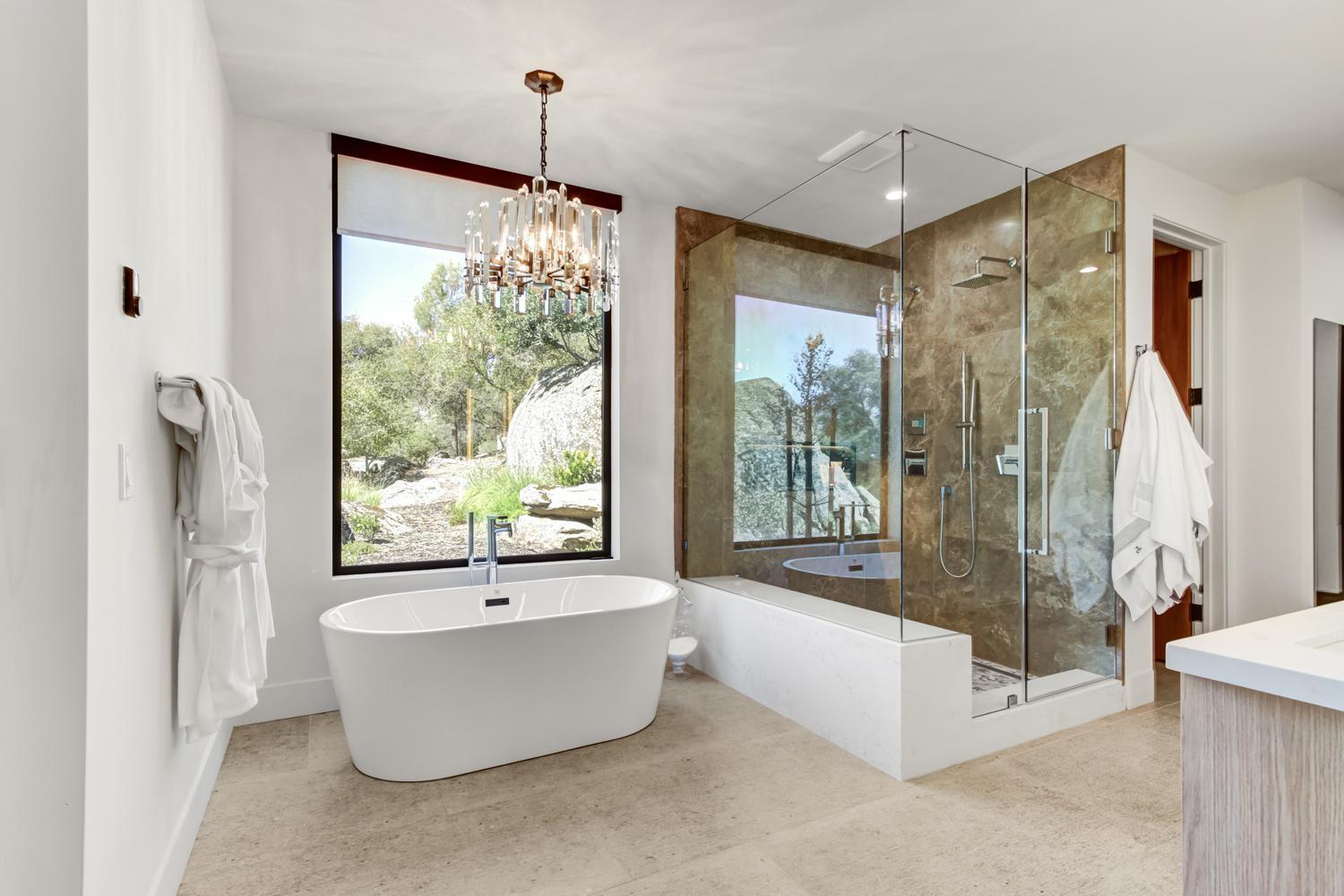 5708 Avenida Robles