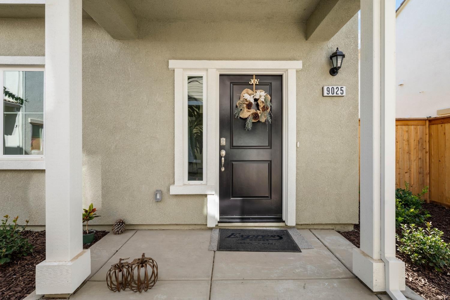 9025 Sausalito Lane