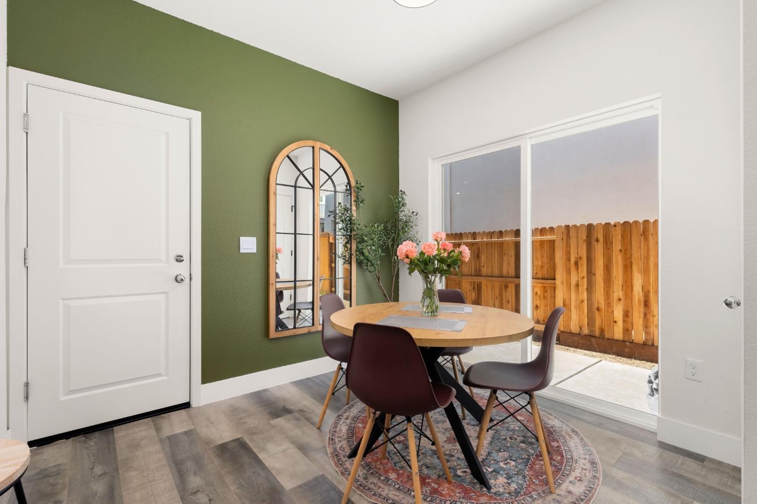 9025 Sausalito Lane