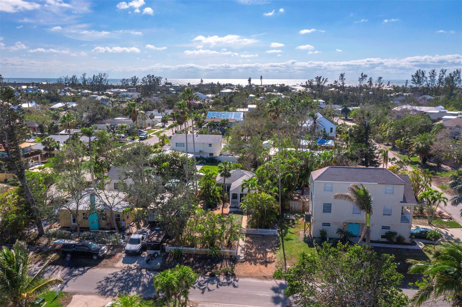 7119 LONGBOAT DR E