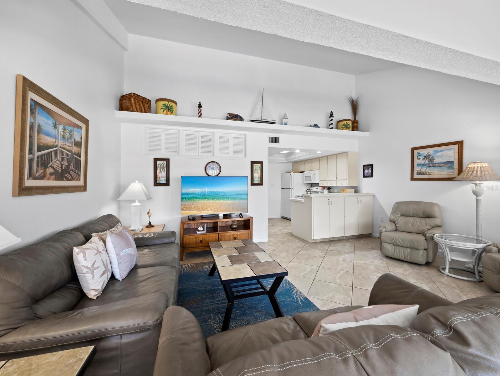 4621 GULF OF MEXICO DR #19B