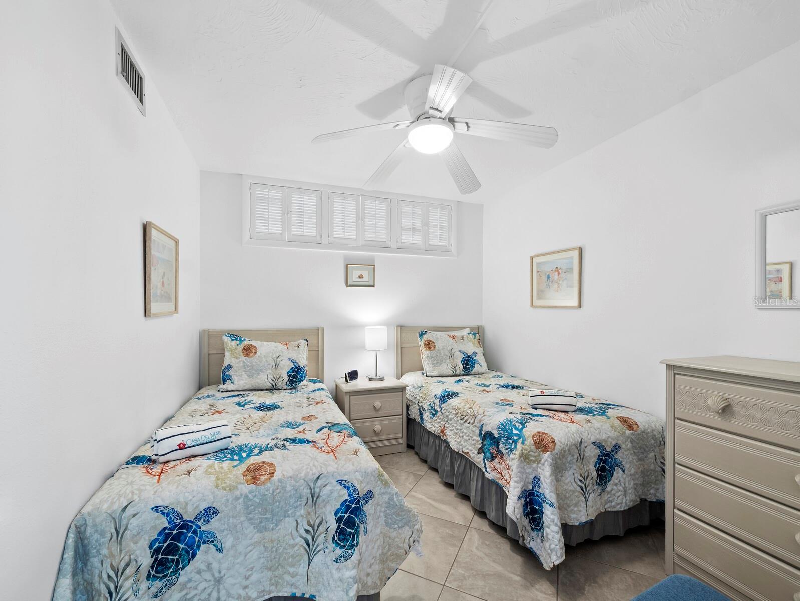 4621 GULF OF MEXICO DR #19B